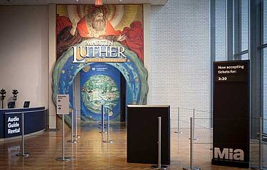 Mia-LutherTitleWall640x437